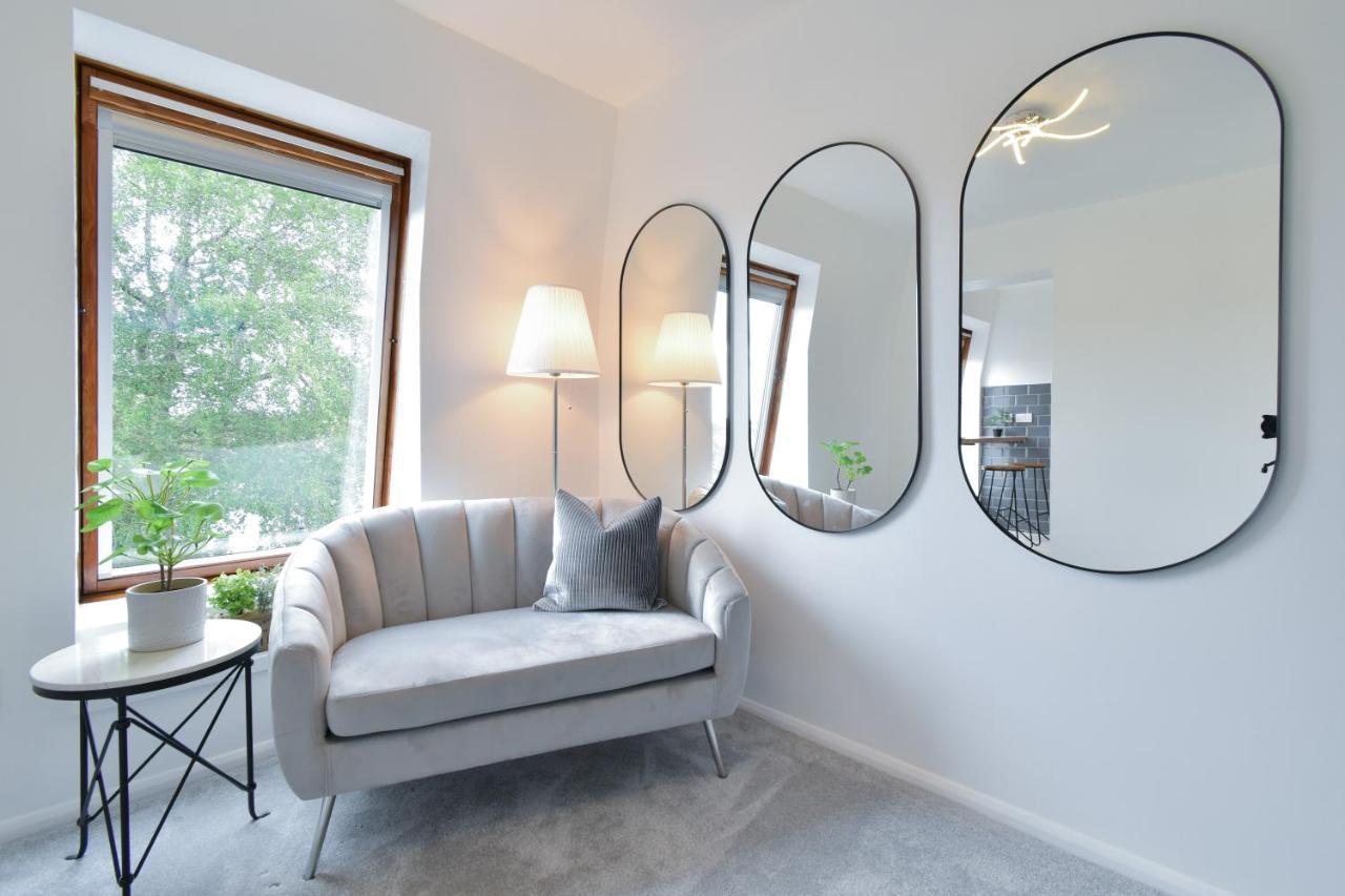 Stylish One Bed Apartment Near Cotswolds Raf Carterton Exteriör bild